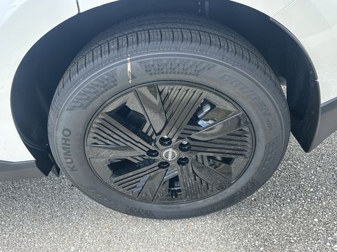New 2026 Nissan Murano SV AWD/4WD image 10