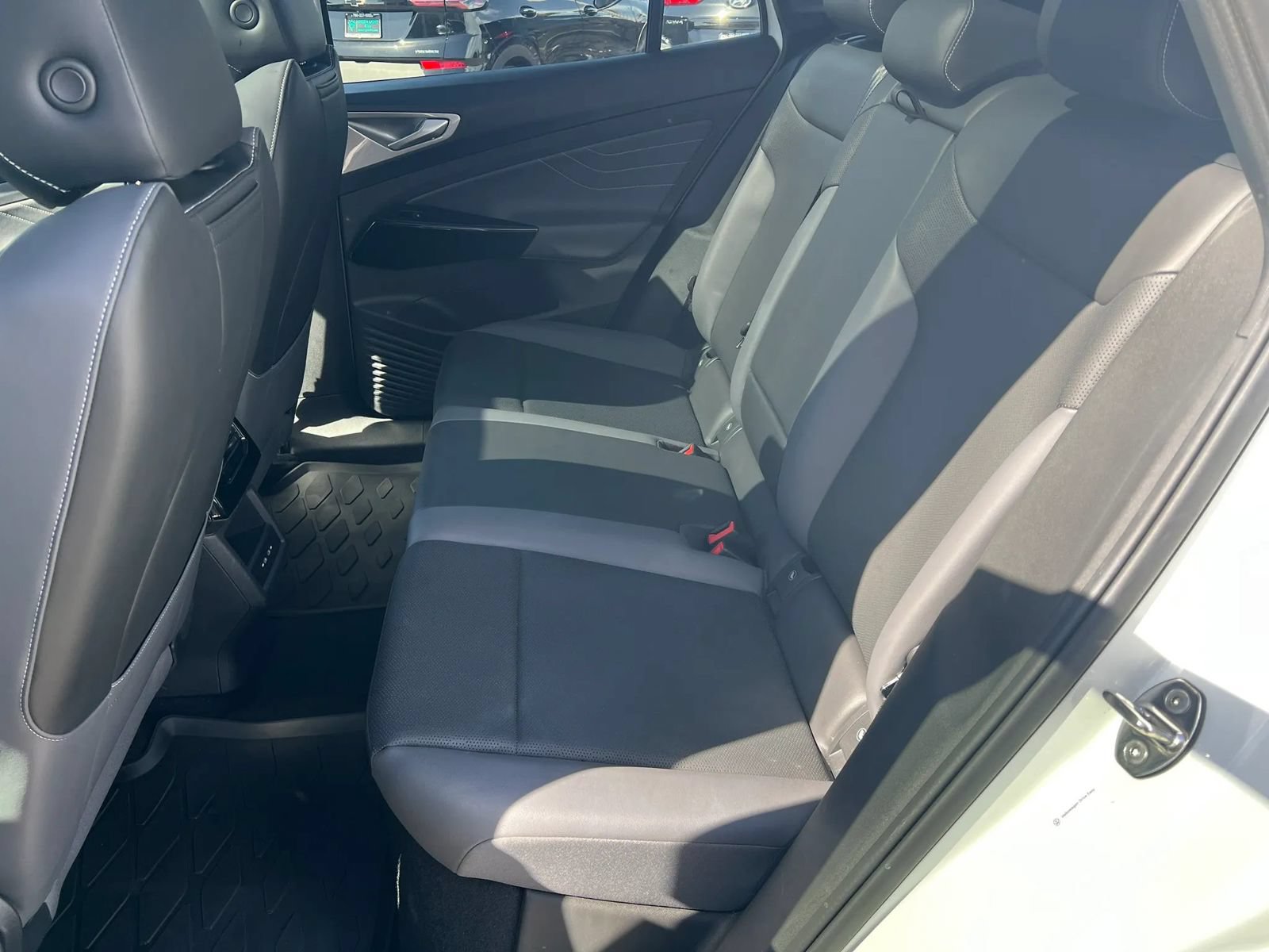 Used 2023 Volkswagen ID.4 Pro S RWD image 37