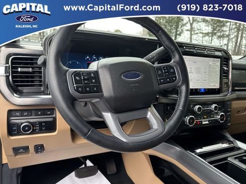 Certified 2024 Ford F250 Lariat w/ Lariat Ultimate Package image 24