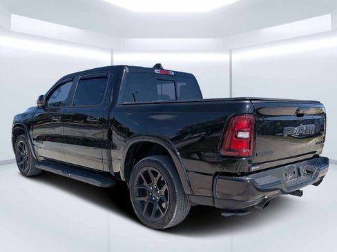 Used 2025 RAM 1500 Laramie w/ Night Edition AWD/4WD image 5