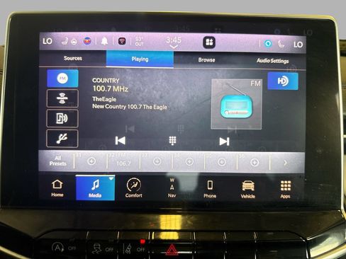 Used 2023 Jeep Compass Limited w/ Elite Group AWD/4WD image 16