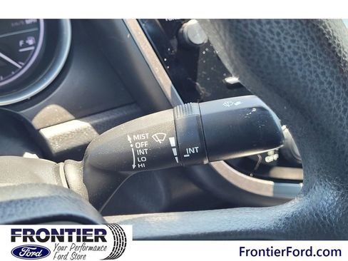 Used 2020 Toyota Camry LE w/ Carpet Mat Package FWD image 18