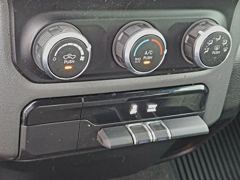 Used 2022 RAM 1500 Lone Star image 19