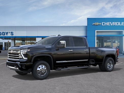 New 2026 Chevrolet Silverado 3500 High Country w/ High Country Premium Package AWD/4WD image 2