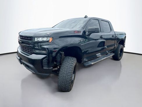 Used 2021 Chevrolet Silverado 1500 LT AWD/4WD image 2