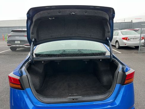 Used 2025 Nissan Altima 2.5 SV image 31