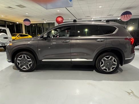 Used 2022 Hyundai Santa Fe SEL Convenience image 3