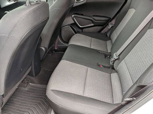 Used 2020 Kia Soul S FWD image 17