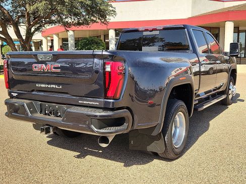 Used 2024 GMC Sierra 3500 Denali w/ Denali Reserve Package AWD/4WD image 5