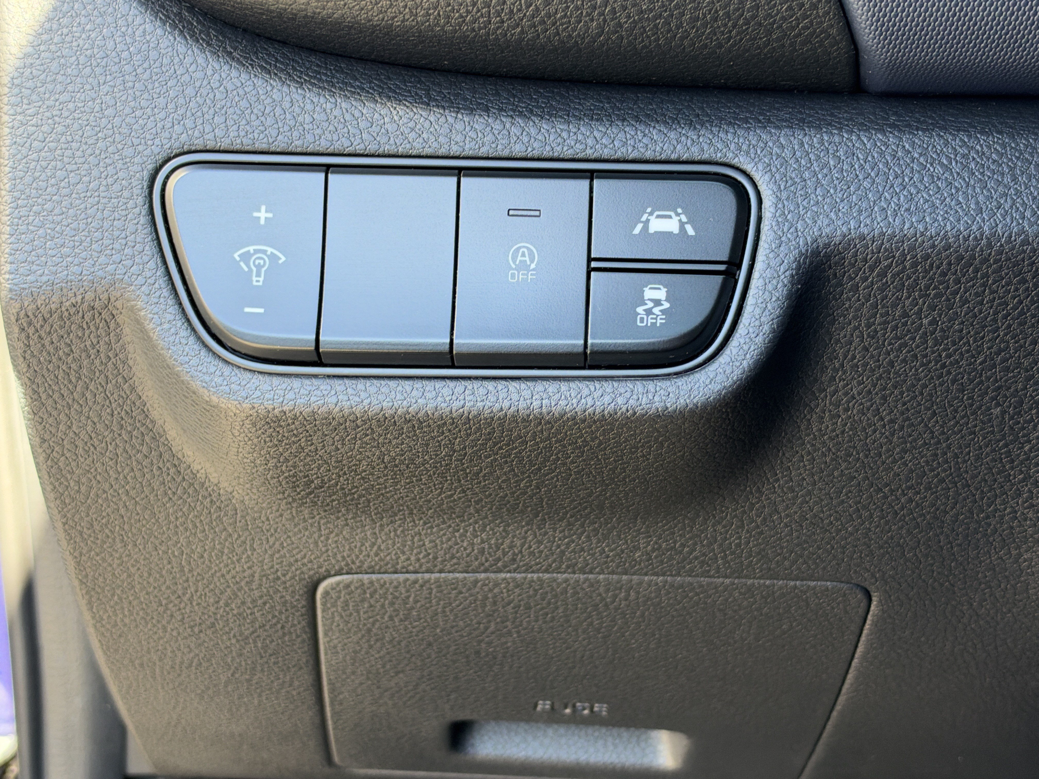 Used 2021 Kia Seltos S FWD image 39