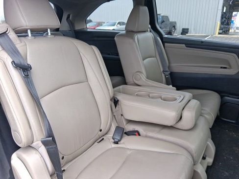 Used 2019 Honda Odyssey EX-L image 9