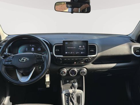 Used 2023 Hyundai Venue SEL FWD image 34