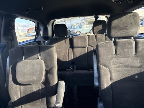 Used 2015 Dodge Grand Caravan SE w/ Quick Order Package 29E SE image 15