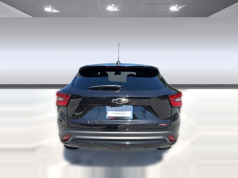 Used 2024 Chevrolet Trax RS w/ Driver Confidence Package FWD image 10