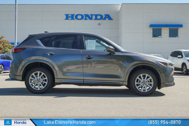 Used 2024 MAZDA CX-5 AWD 2.5 S w/ Select Package image 6