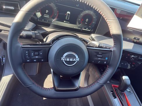 New 2026 Nissan Kicks SR image 16