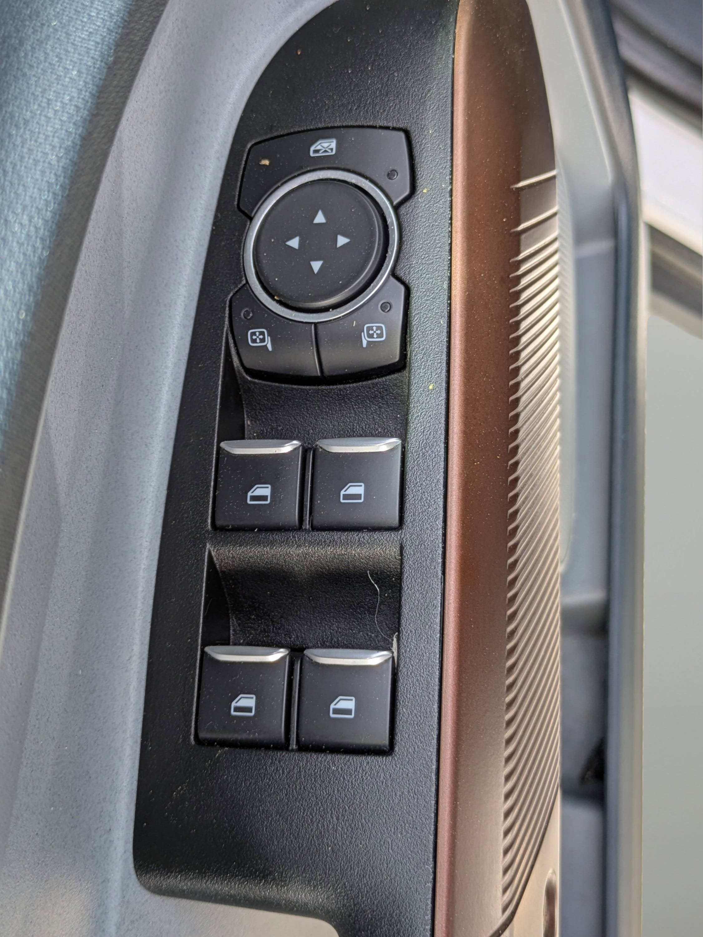 Used 2023 Ford Maverick Lariat w/ Lariat Luxury Package FWD image 16
