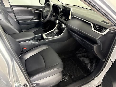 Used 2025 Toyota RAV4 XLE Premium w/ Weather Package FWD image 17