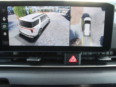 New 2027 Kia Carnival SX w/ Dark Edition Package FWD image 64