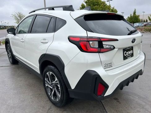 Used 2025 Subaru Crosstrek 2.0i Premium AWD/4WD image 5