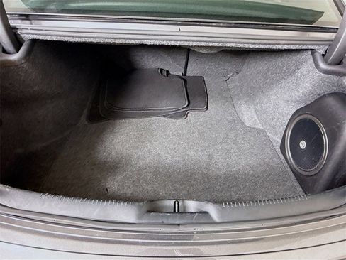 Used 2023 Chrysler 300 S image 31