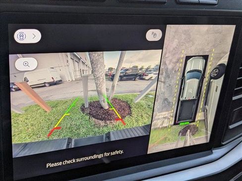 Used 2023 Ford F250 Lariat w/ Lariat Ultimate Package image 12