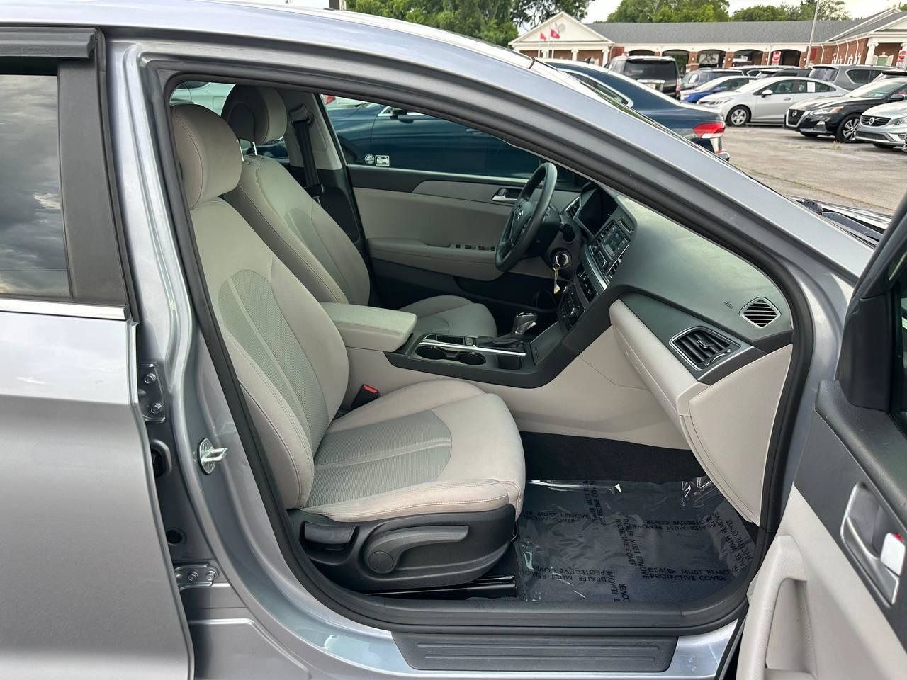 Used 2015 Hyundai Sonata SE FWD image 26