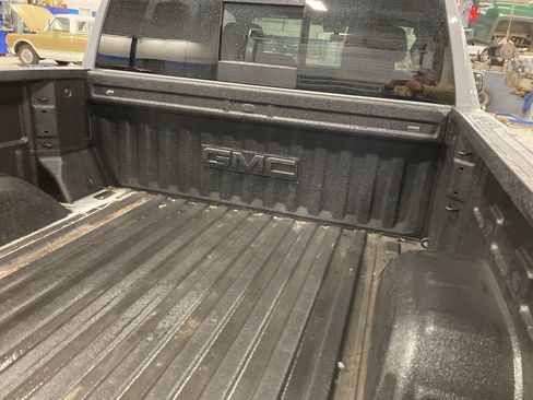 Used 2024 GMC Sierra 1500 Elevation w/ Elevation Premium Package image 13