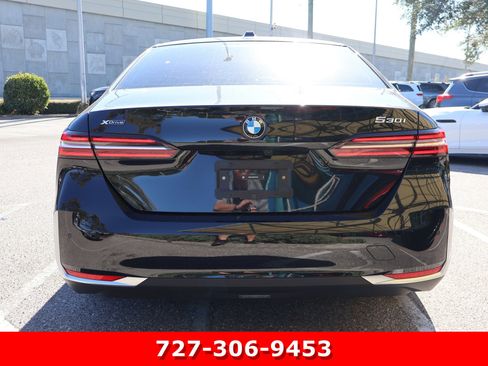 Used 2024 BMW 530i xDrive 530i xDrive image 8