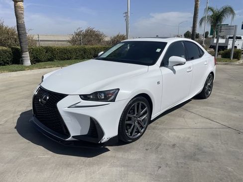 Used 2017 Lexus IS 200t RWD image 4