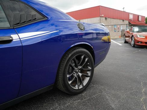 Used 2022 Dodge Challenger R/T Scat Pack RWD image 21