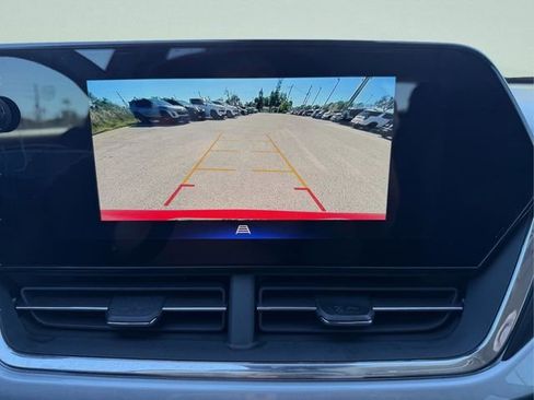 New 2026 Chevrolet Trax LT w/ Driver Confidence Package FWD image 26