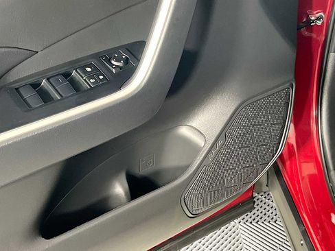 Used 2024 Toyota RAV4 LE image 19