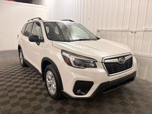 Used 2021 Subaru Forester AWD/4WD image 21