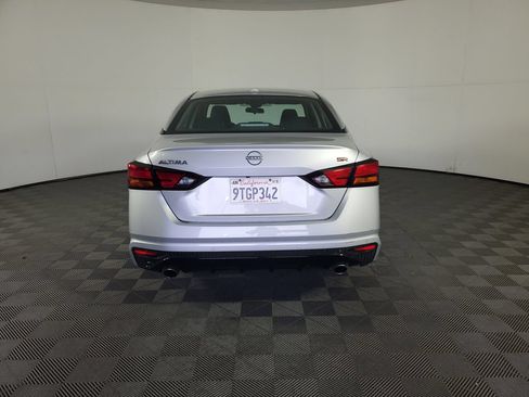 Used 2024 Nissan Altima 2.5 SR FWD image 5