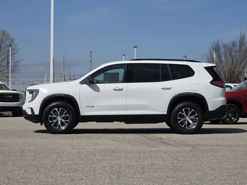 New 2026 GMC Acadia AT4 AWD/4WD image 4