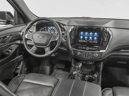 Used 2023 Chevrolet Traverse Premier w/ Redline Edition image 30