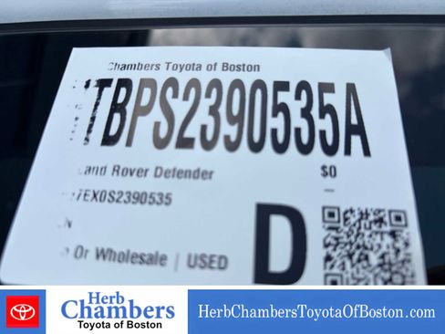 Used 2025 Land Rover Defender 110 S AWD/4WD image 14