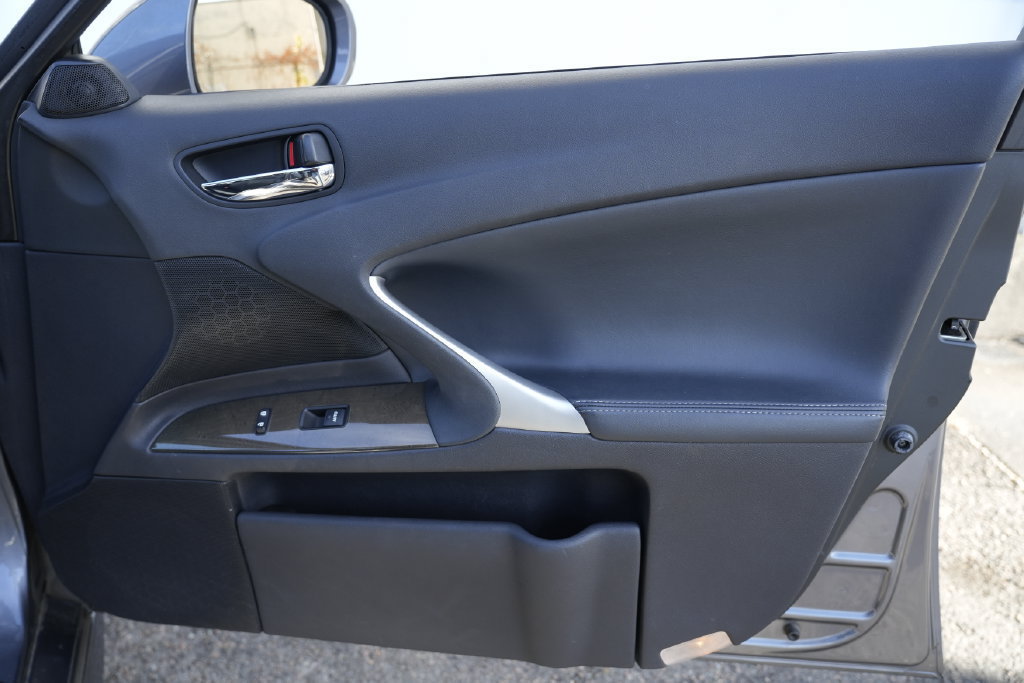 Used 2012 Lexus IS 350 AWD w/ Luxury Plus Value Edition image 34