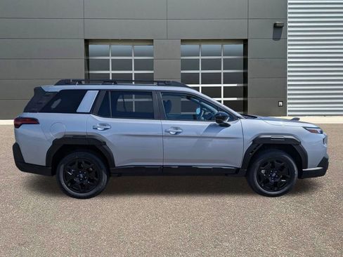 New 2026 Subaru Outback Limited AWD/4WD image 4