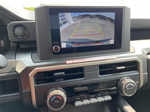 Used 2026 Toyota Tacoma SR5 RWD image 9