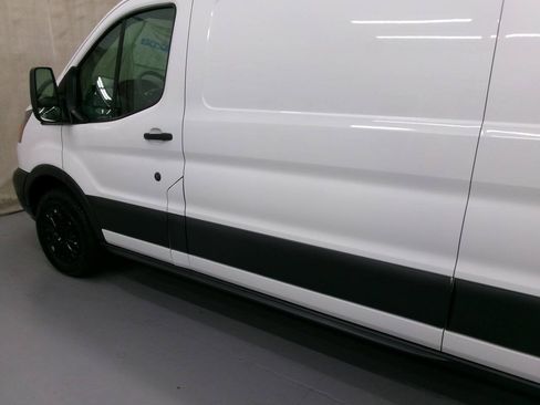Used 2017 Ford Transit 150 148 Low Roof RWD image 6