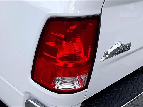 Used 2017 RAM 1500 Big Horn image 28