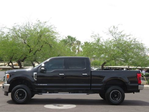 Used 2018 Ford F350 Lariat w/ Lariat Ultimate Package AWD/4WD image 2