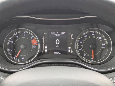 Used 2019 Jeep Cherokee Latitude Plus w/ Cold Weather Group image 11