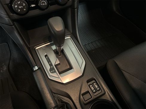 Used 2017 Subaru Impreza 2.0i Premium image 22