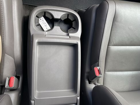 Used 2014 Honda Odyssey EX-L image 25