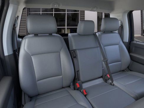 New 2025 Ford F550 4x4 Regular Cab Super Duty image 10