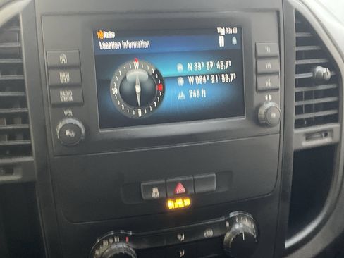 Used 2023 Mercedes-Benz Metris image 31