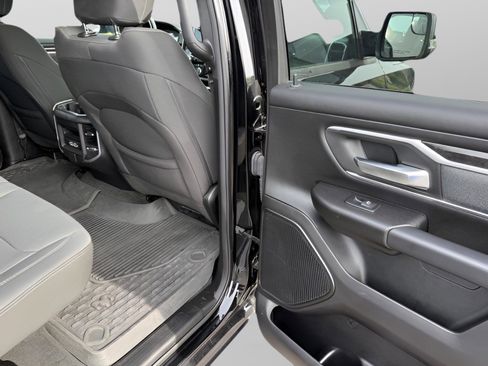 Certified 2023 RAM 1500 Big Horn AWD/4WD image 10